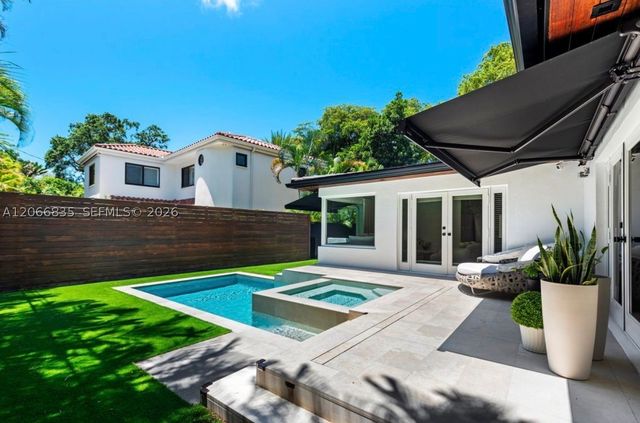 5711 Michelangelo St, Coral Gables, FL 33146