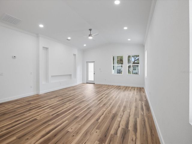 611 ELM STREET, Safety Harbor, FL 34695