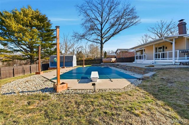 3771 Baville Court, Florissant, MO 63034