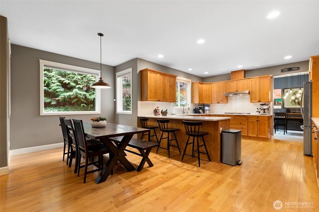 9204 234th Place SW, Edmonds, WA 98020