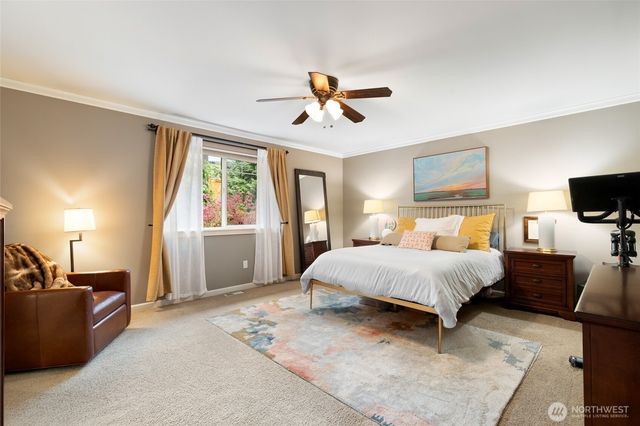 9204 234th Place SW, Edmonds, WA 98020
