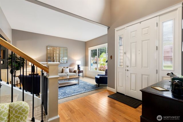 9204 234th Place SW, Edmonds, WA 98020