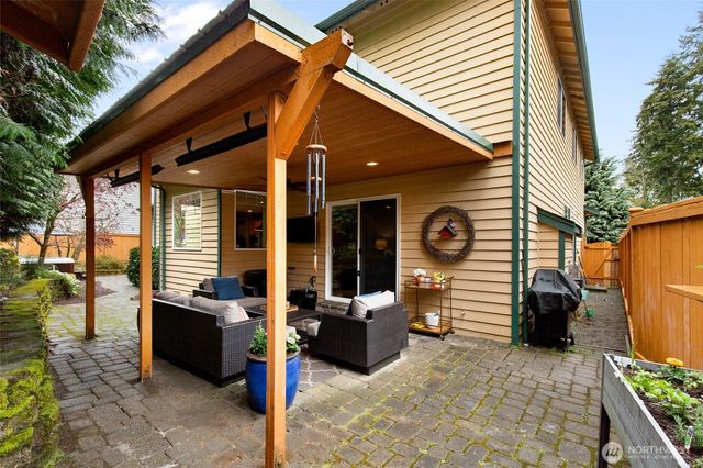 9204 234th Place SW, Edmonds, WA 98020