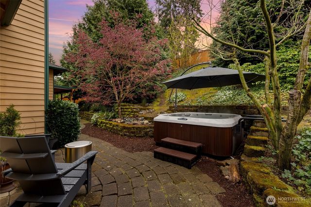 9204 234th Place SW, Edmonds, WA 98020