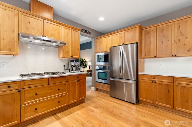 9204 234th Place SW, Edmonds, WA 98020
