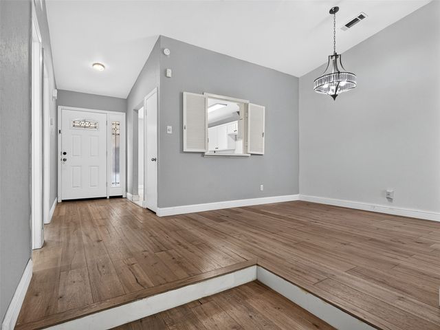 817 Pebble Beach Drive, Garland, TX 75043