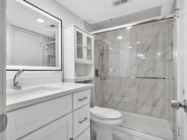 817 Pebble Beach Drive, Garland, TX 75043