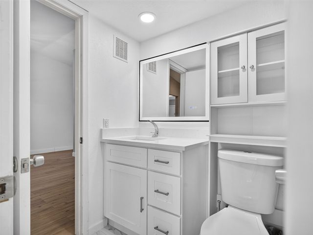 817 Pebble Beach Drive, Garland, TX 75043