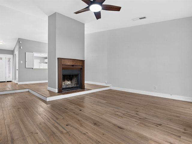 817 Pebble Beach Drive, Garland, TX 75043