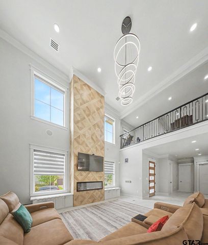 7317 Lake Pointe Cove, Tyler, TX 75703