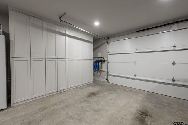 7317 Lake Pointe Cove, Tyler, TX 75703