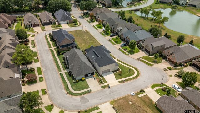 7317 Lake Pointe Cove, Tyler, TX 75703
