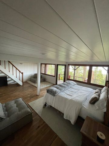 949 Skyline Drive, Tahoe City, CA 96145