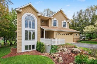 3443 Mason Lake Road, Grand Rapids, MI 49525