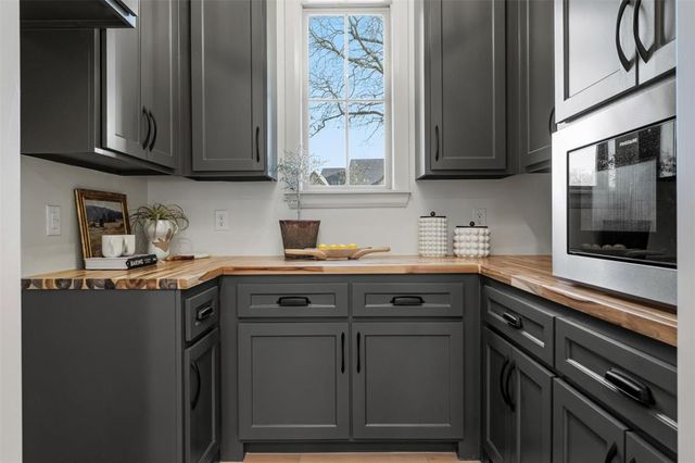 8180 Red Feather, Arcadia, OK 73007