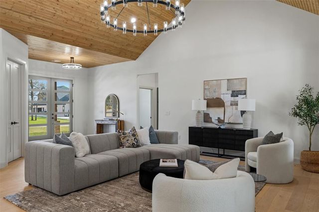 8180 Red Feather, Arcadia, OK 73007