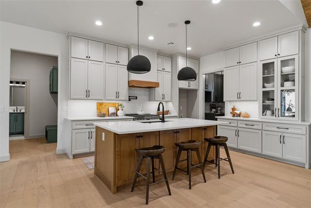 8180 Red Feather, Arcadia, OK 73007