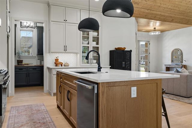 8180 Red Feather, Arcadia, OK 73007