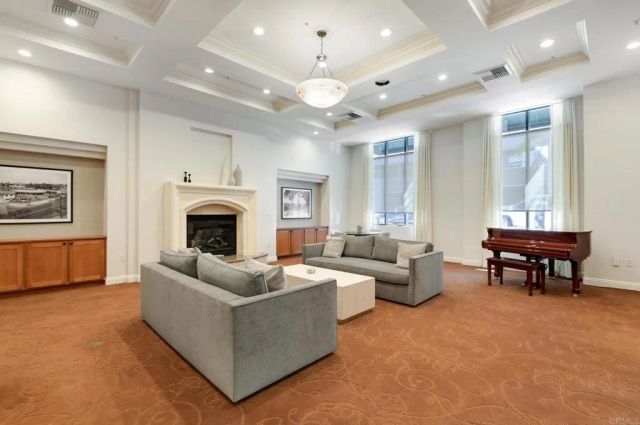 2400 5th Ave 339, San Diego, CA 92101