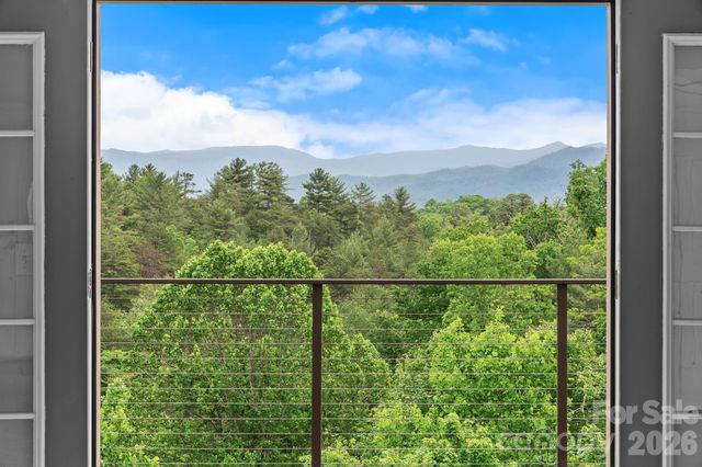 77 Paradise Ridge, Marshall, NC 28753