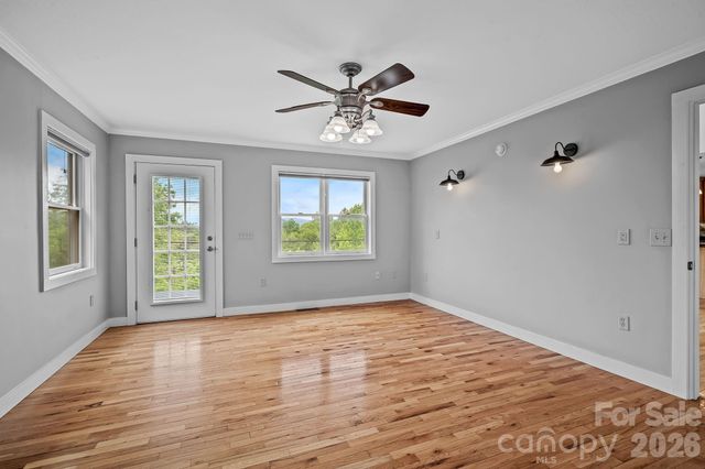 77 Paradise Ridge, Marshall, NC 28753