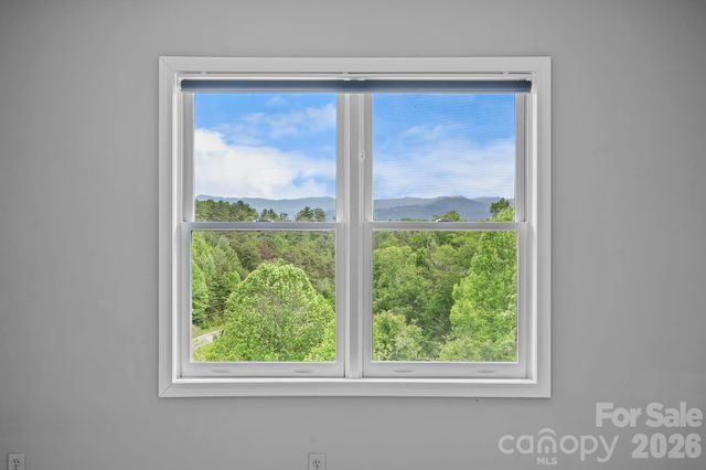 77 Paradise Ridge, Marshall, NC 28753