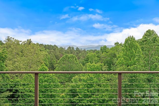 77 Paradise Ridge, Marshall, NC 28753