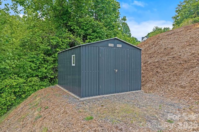 77 Paradise Ridge, Marshall, NC 28753