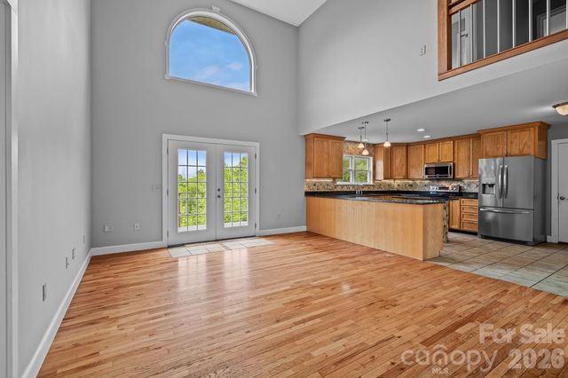 77 Paradise Ridge, Marshall, NC 28753