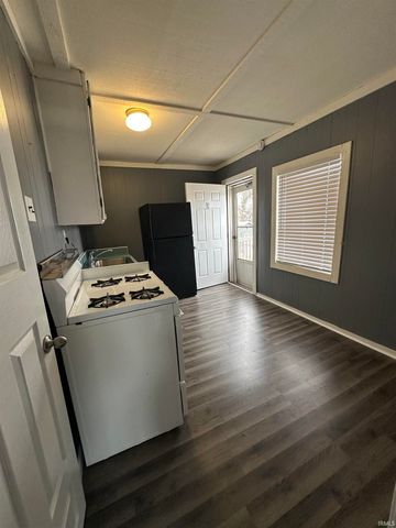 1224 N First Avenue, Evansville, IN 47710