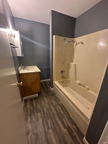 1224 N First Avenue, Evansville, IN 47710