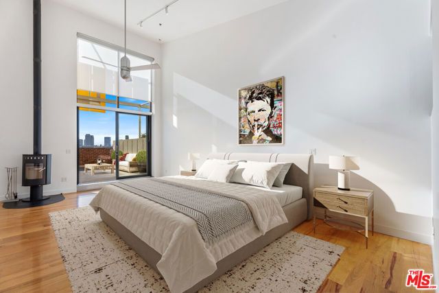 1850 Industrial Street 710, Los Angeles, CA 90021