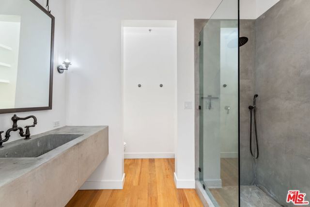 1850 Industrial Street 710, Los Angeles, CA 90021