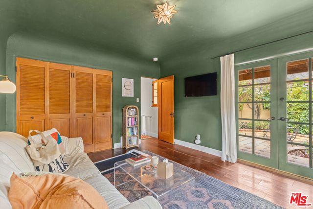 11623 Otsego Street, North Hollywood, CA 91601