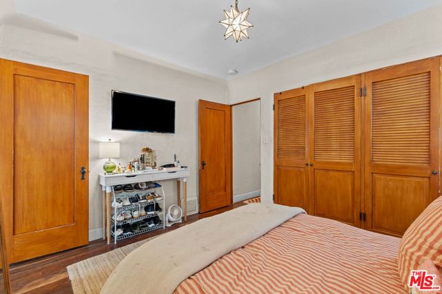 11623 Otsego Street, North Hollywood, CA 91601