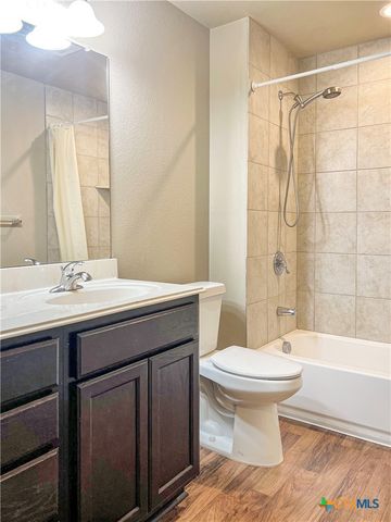 1311 Fern Court, Gonzales, TX 78629