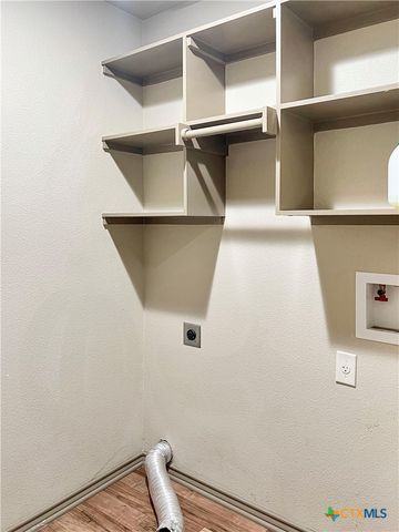 1311 Fern Court, Gonzales, TX 78629