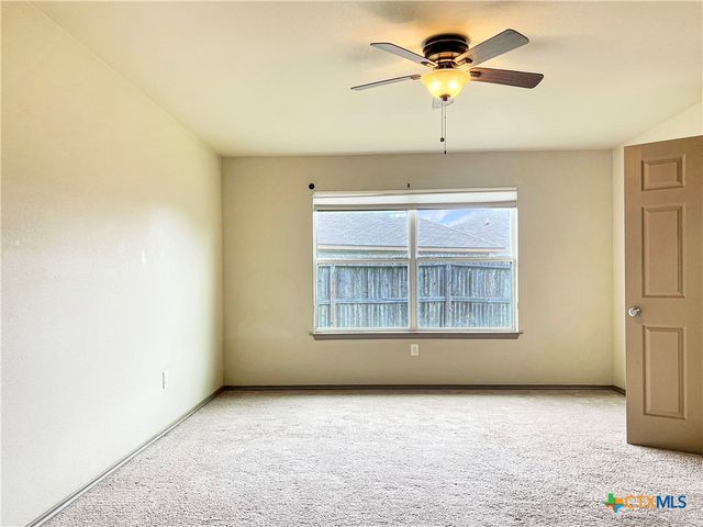 1311 Fern Court, Gonzales, TX 78629