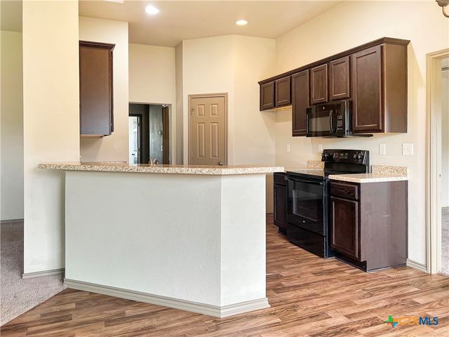 1311 Fern Court, Gonzales, TX 78629