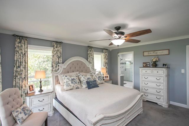1043 Shelton Rd, Charlotte, TN 37036