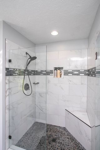 1043 Shelton Rd, Charlotte, TN 37036