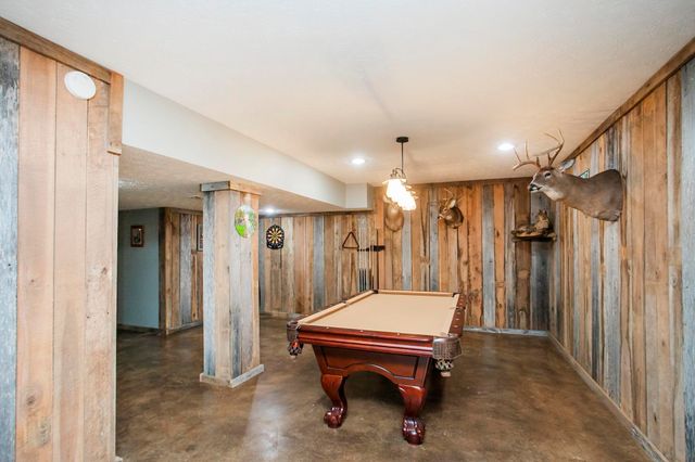 1043 Shelton Rd, Charlotte, TN 37036