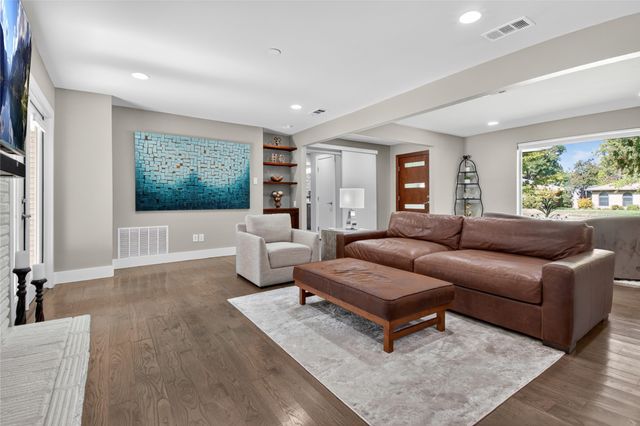 6842 Arboreal Drive, Dallas, TX 75231