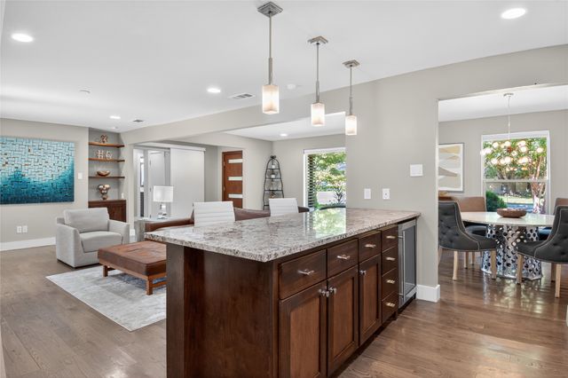 6842 Arboreal Drive, Dallas, TX 75231