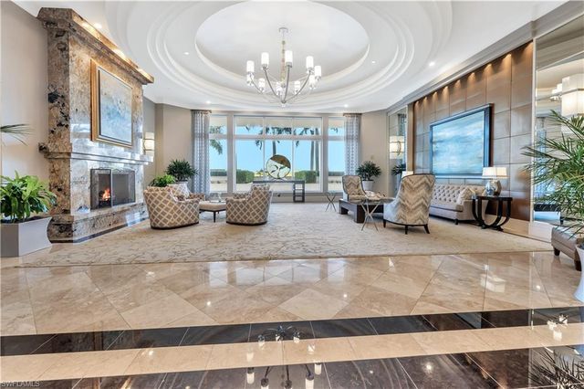 23850 Via Italia CIR 204, Estero, FL 34134