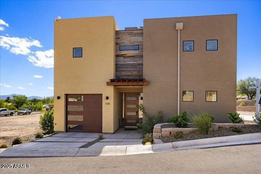 100 E WEE HOLLOW Drive, Camp Verde, AZ 86322