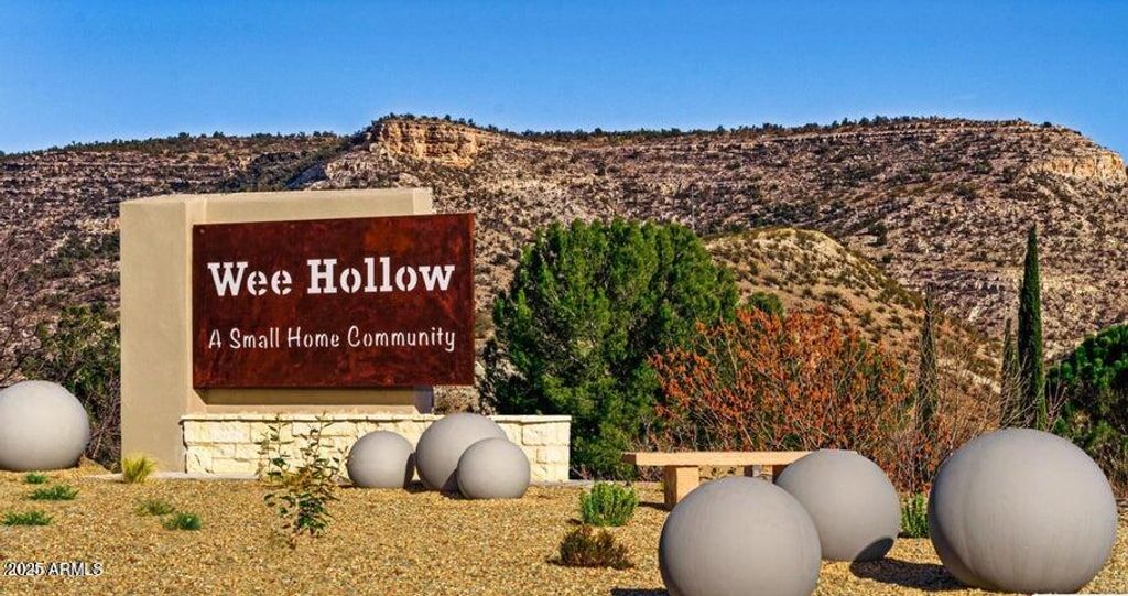 Image 2 of property listing at 100 E WEE HOLLOW Drive, Camp Verde, AZ 86322