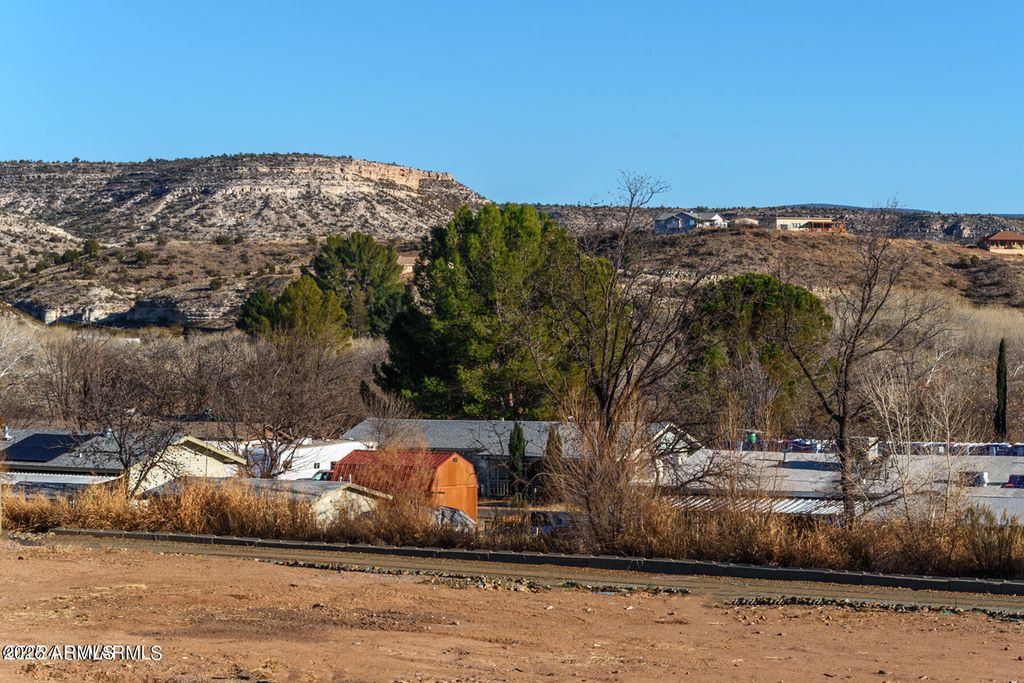 Image 45 of property listing at 100 E WEE HOLLOW Drive, Camp Verde, AZ 86322