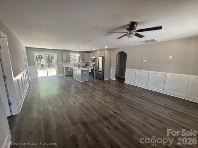 2251 Richland Avenue, Gastonia, NC 28052
