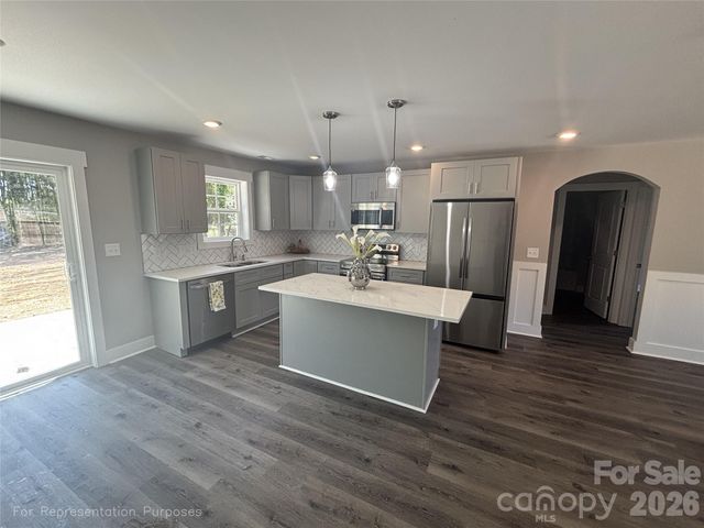 2251 Richland Avenue, Gastonia, NC 28052